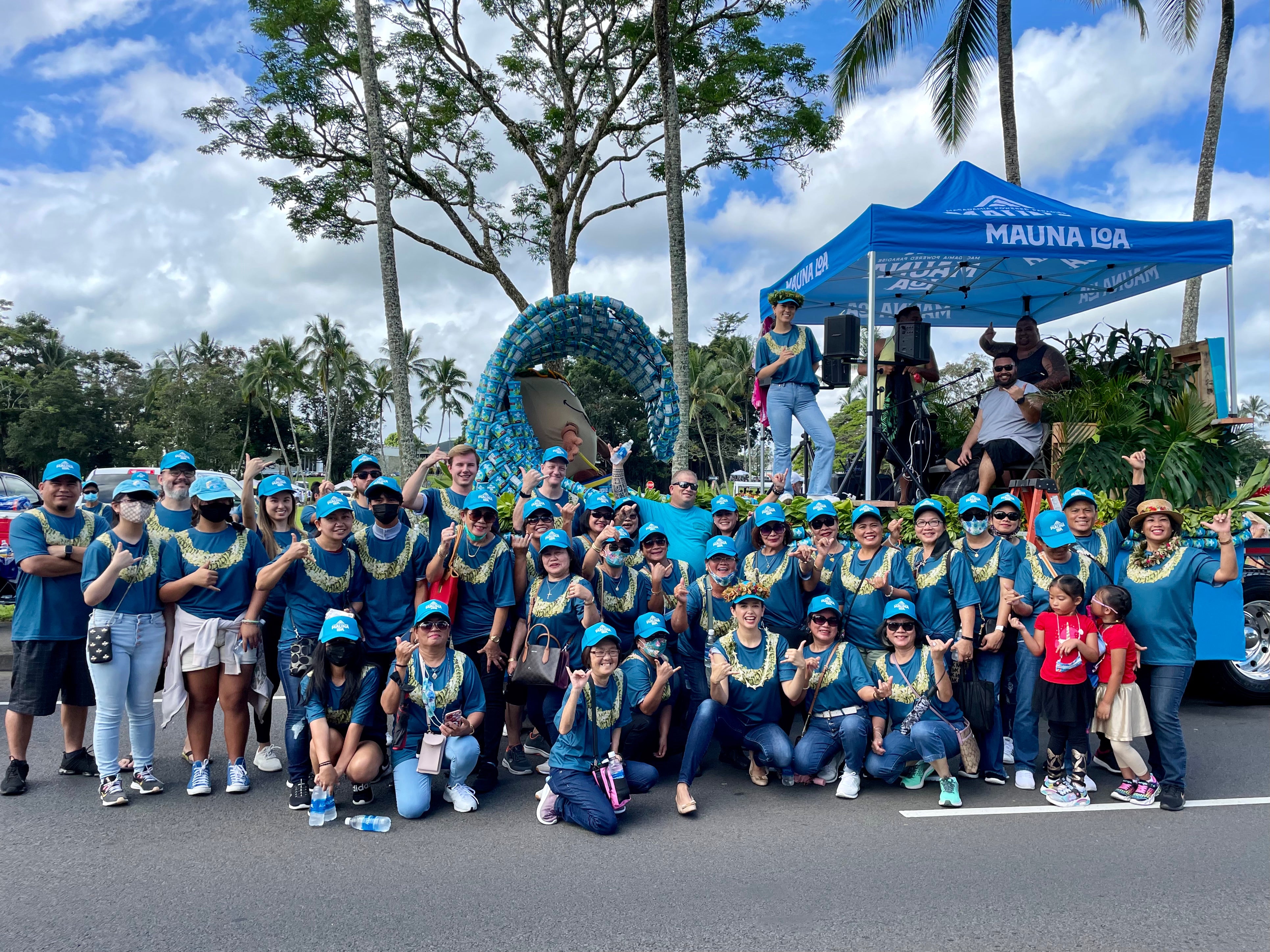 Mauna Loa at the 59th Annual Merrie Monarch - Royal Parade
