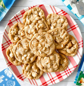 Classic White Chocolate Chip Macadamia Cookies