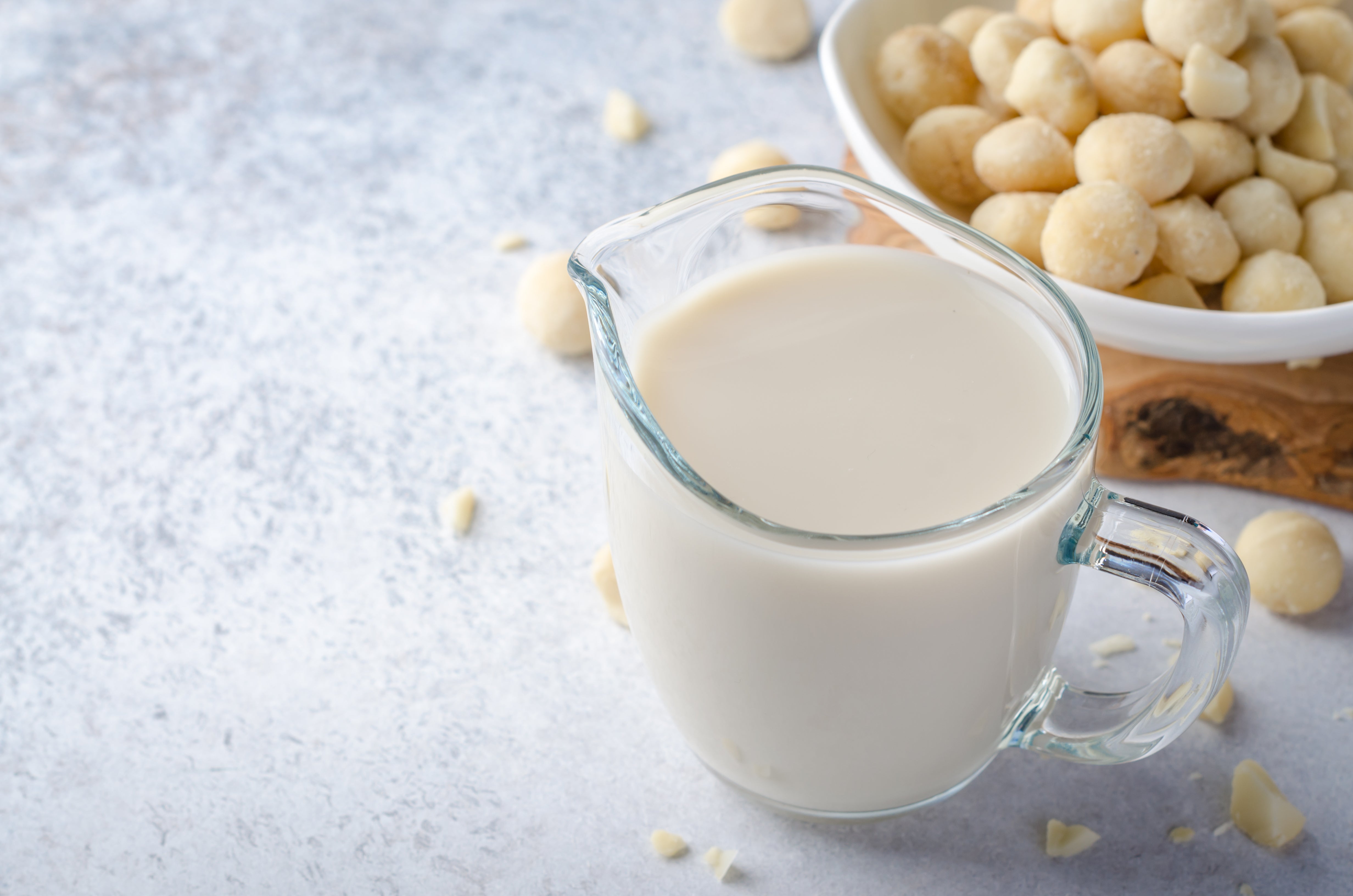 Non-Dairy Macadamia Nut Milk